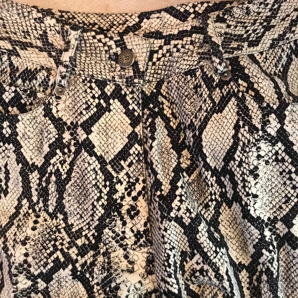 Emanuel Ungaro Faux Snakeskin Pants 2 - Picture 1 of 7